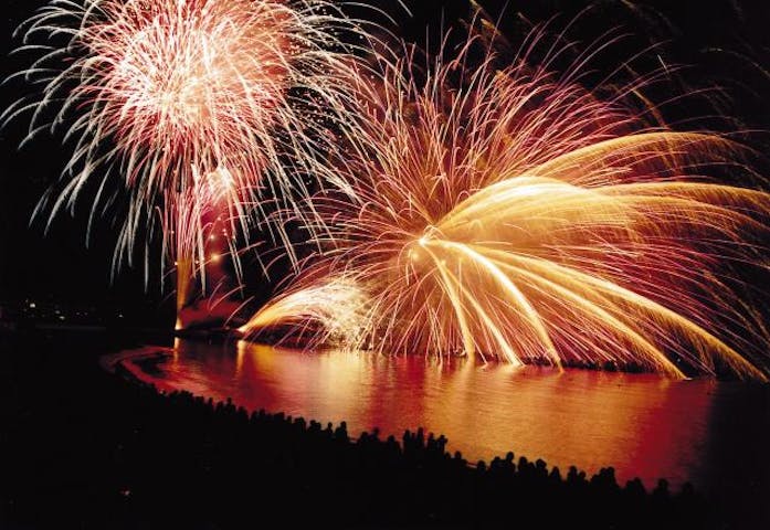 たけの海上花火大会