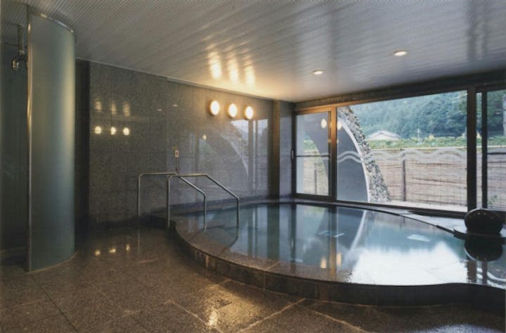 エーガイヤ温泉