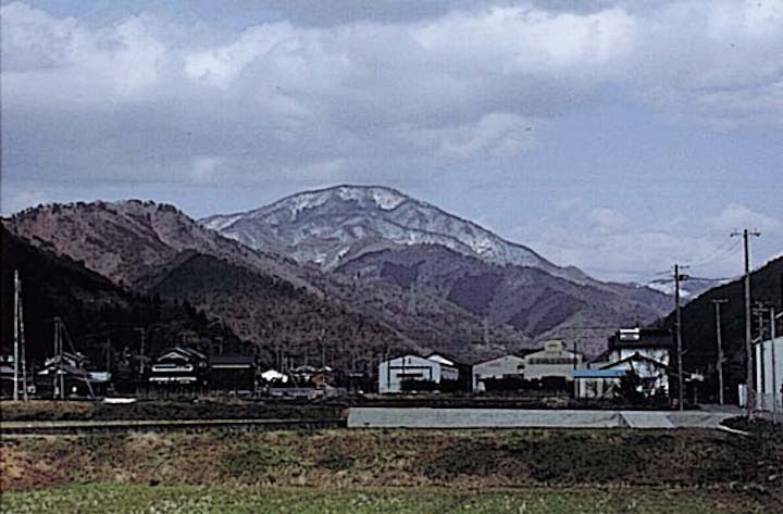 西床尾山