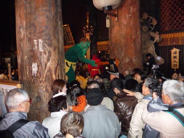 蔵王堂節分会（鬼火の祭典）