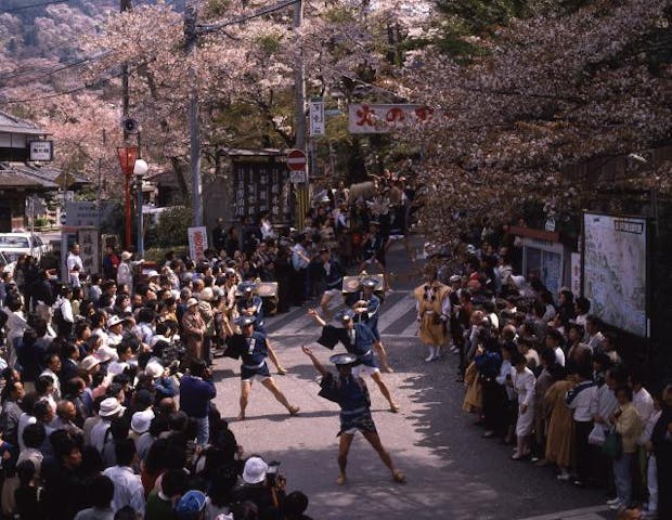 金峯山寺　花供懺法会・花供会式