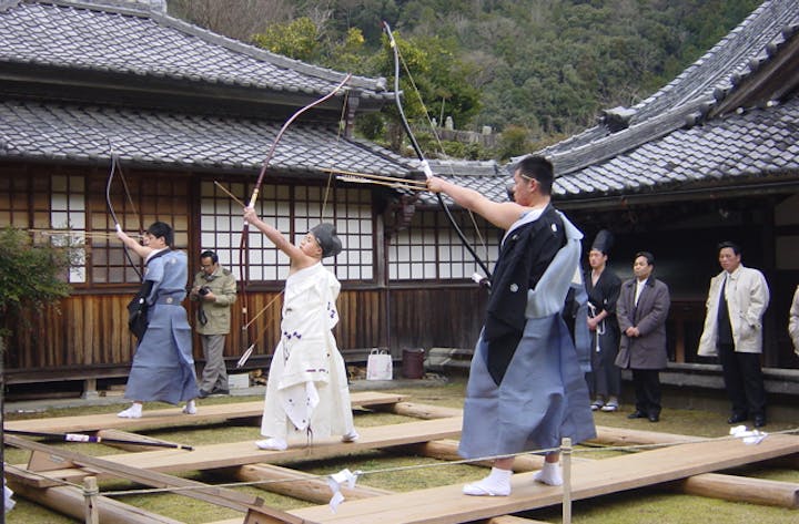 【2022年開催中止】八日薬師（弓矢祭）