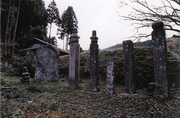 石造五輪卒塔婆群