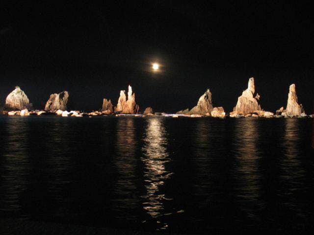 【2021年中止】橋杭岩ライトアップ