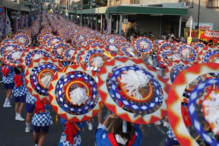 【2021年は無観客で開催予定】鳥取しゃんしゃん祭