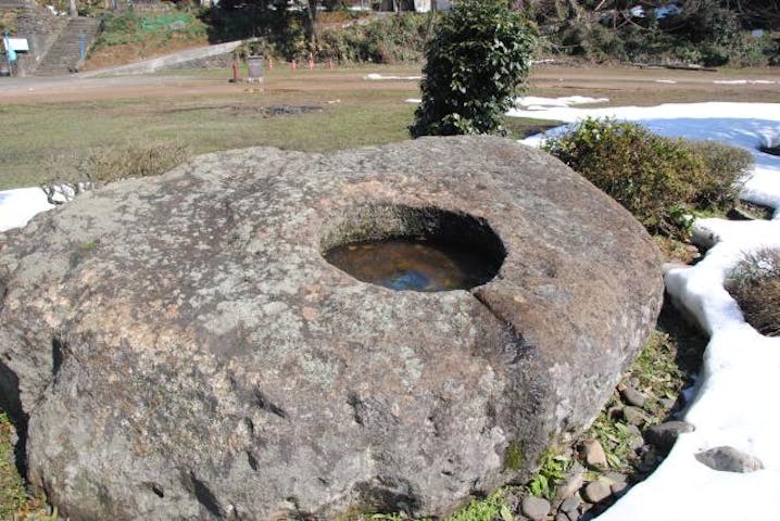 岩井廃寺塔跡（鬼の碗）