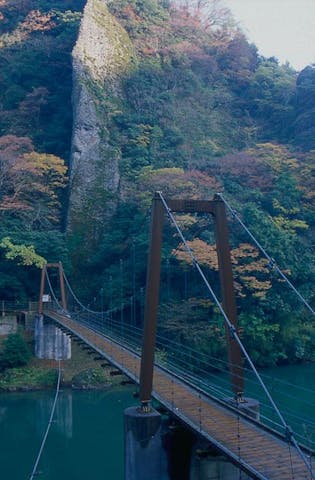 立久恵峡の紅葉 アソビュー