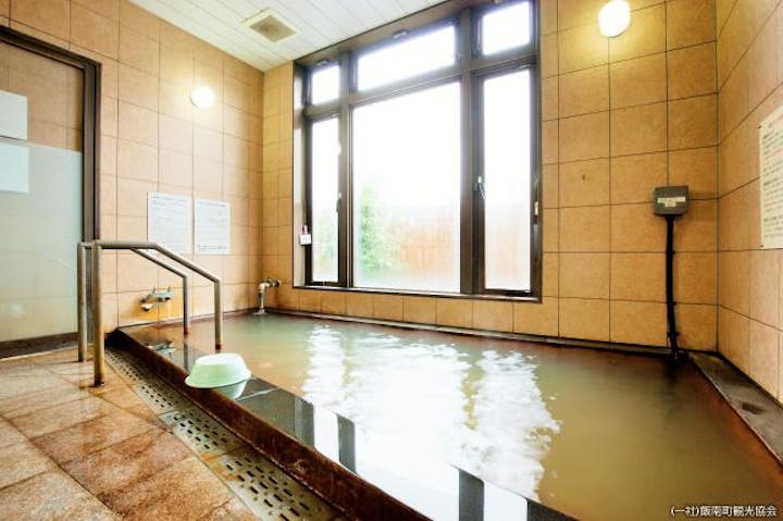 頓原天然炭酸温泉　ラムネ銀泉