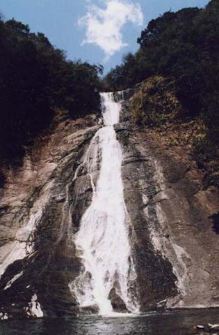 観音滝（断魚渓観音滝県立自然公園）