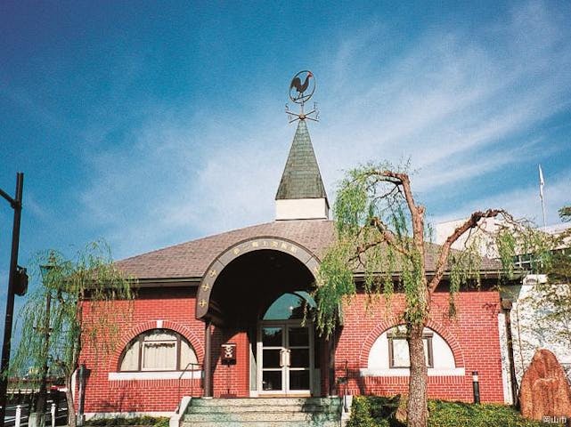 夢二郷土美術館本館