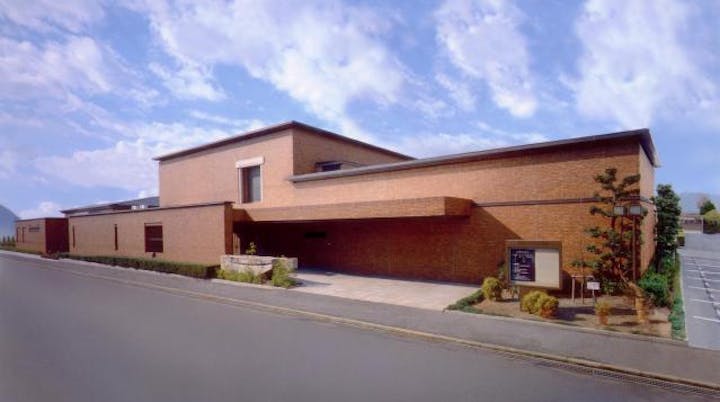 笠岡市立竹喬美術館