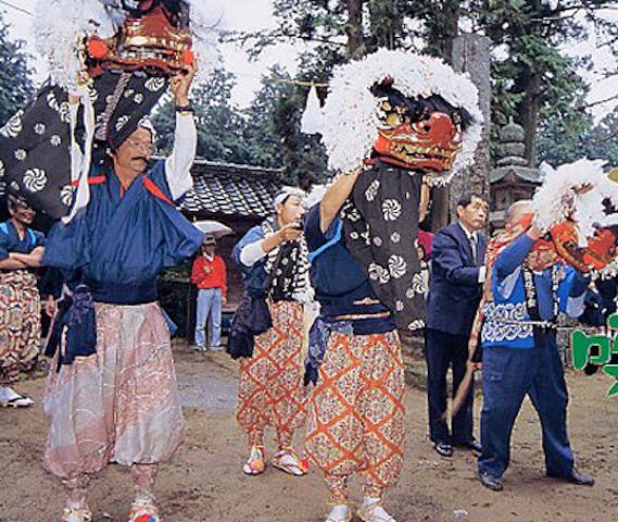 境神社と一宮神社の獅子舞