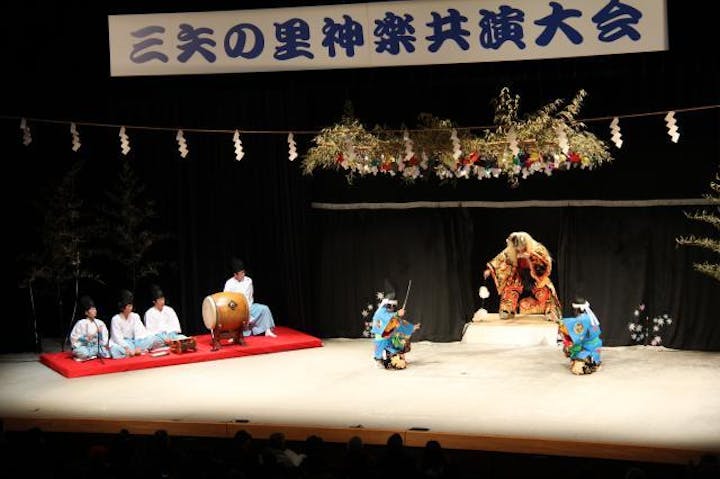 【2021年開催中止】第13回「三矢の里」神楽共演大会