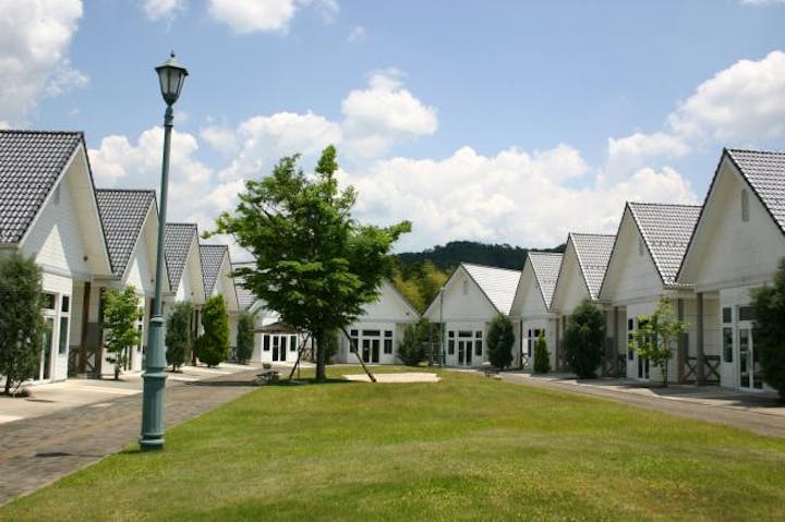 八千代の丘美術館