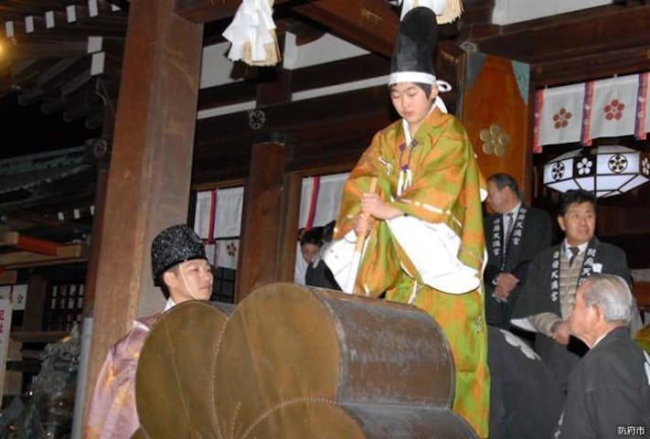 牛替神事・節分祭