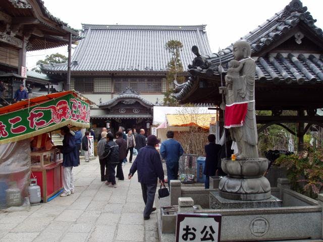 立江寺初会式・植木市