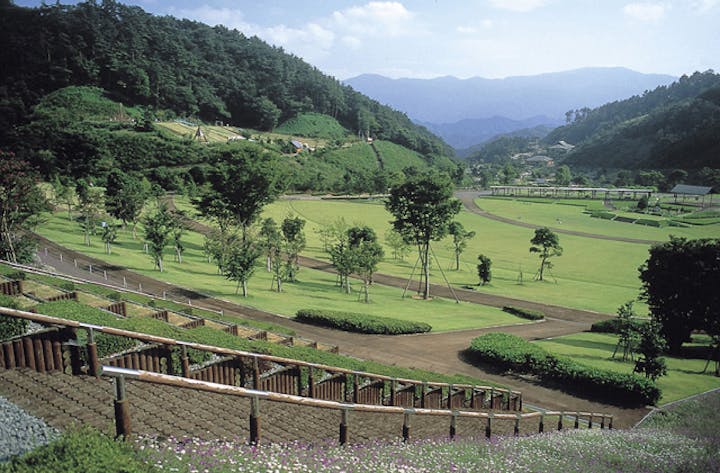 徳島県立神山森林公園イルローザの森
