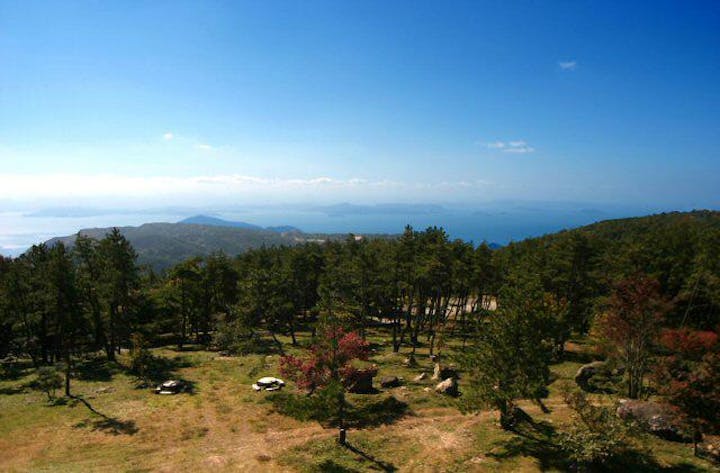 美しの原四方指展望台