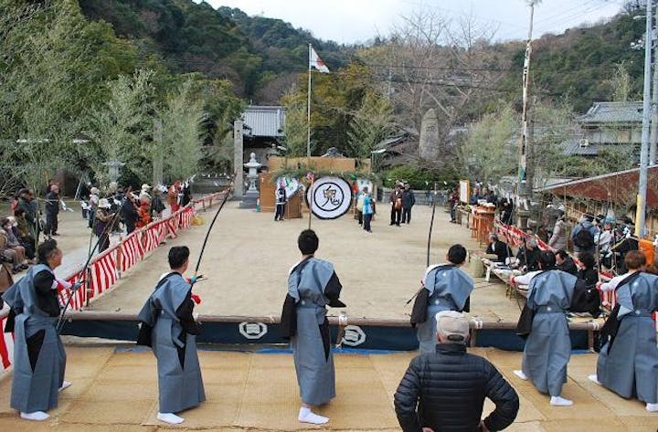 姫子島神社弓祈祷