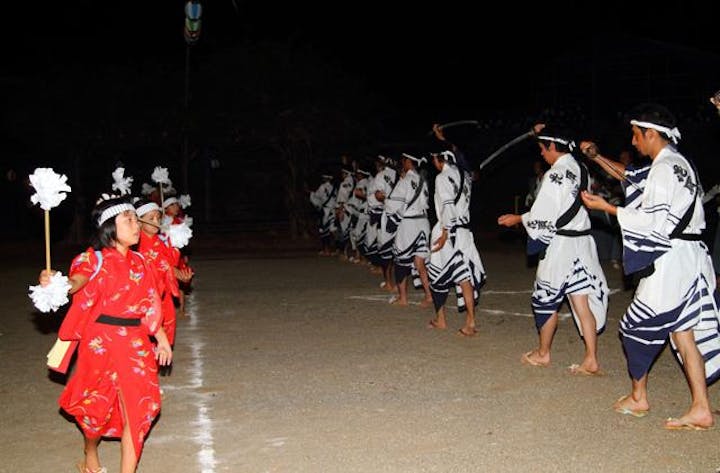 【2021年は開催情報周知せず】花取り踊り（愛媛県西予市）