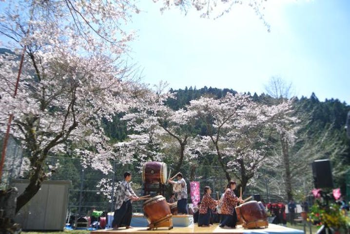 吾北カタシの花祭り