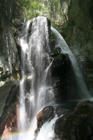 中津渓谷　滝ハイキング