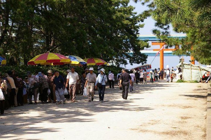 春季社日祭（お潮井とり）
