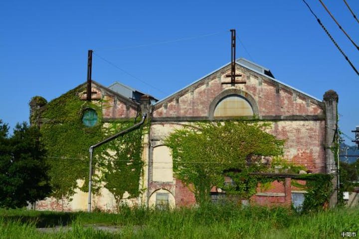 遠賀川水源地ポンプ室