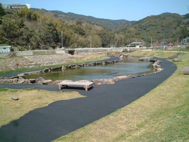 そとめ神浦川河川公園