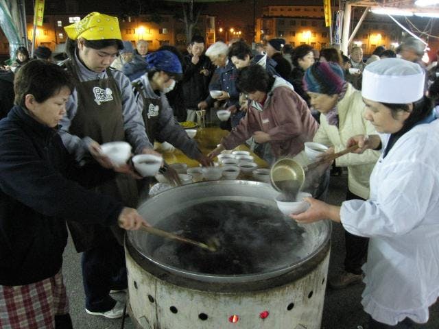 【2021年中止】朝市ぜんざい会