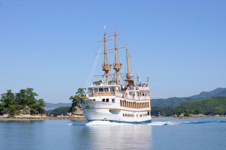九十九島遊覧船パールクィーン