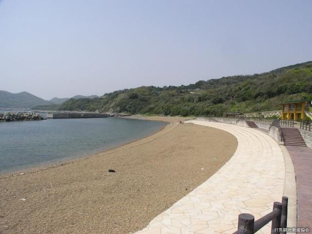 豆酘板形海水浴場