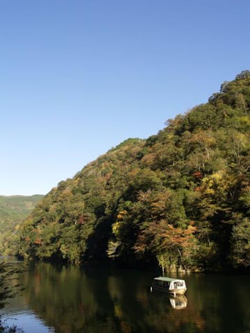 松原ダム遊覧船(杖立温泉コース)