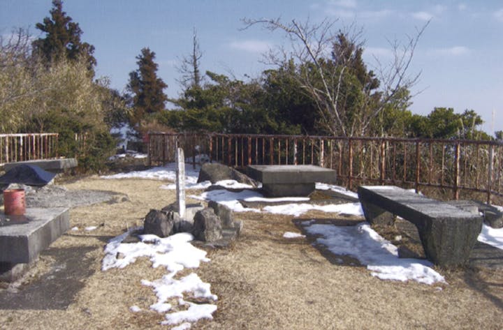 倉岳山頂展望所