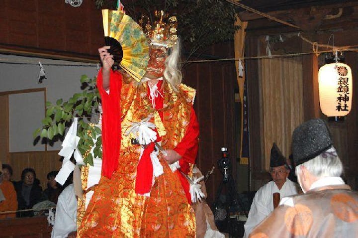 【2020年度は関係者のみでの神事のみ】銀鏡神社大祭　銀鏡神楽