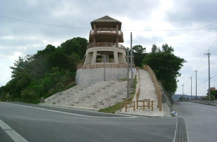西部プラザ公園展望台