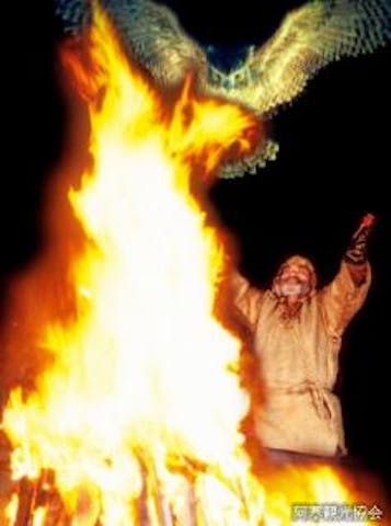 イオマンテの火まつり