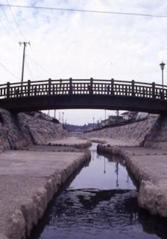 野田の玉川・おもわくの橋