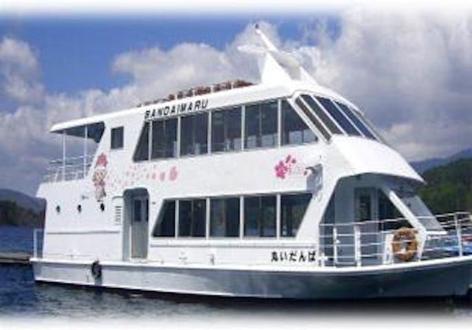桧原湖遊覧船