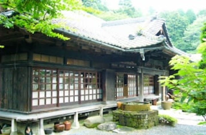 つかもと美術記念館