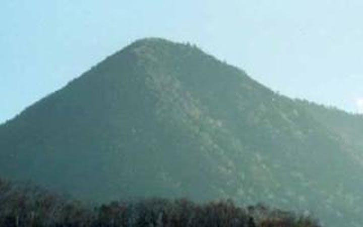 皇海山キャンプフォレスト