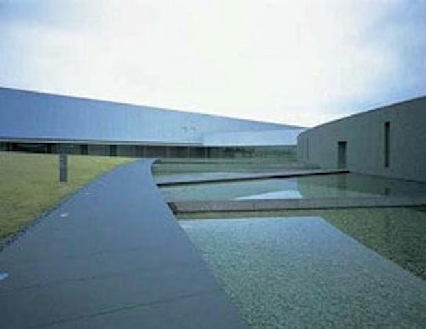 群馬県立館林美術館