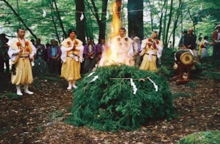 【2021年中止】夕日の滝びらき