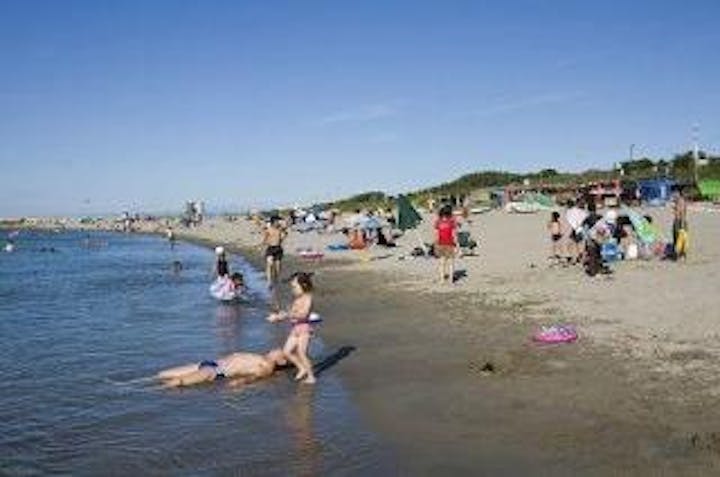 日和山浜海水浴場