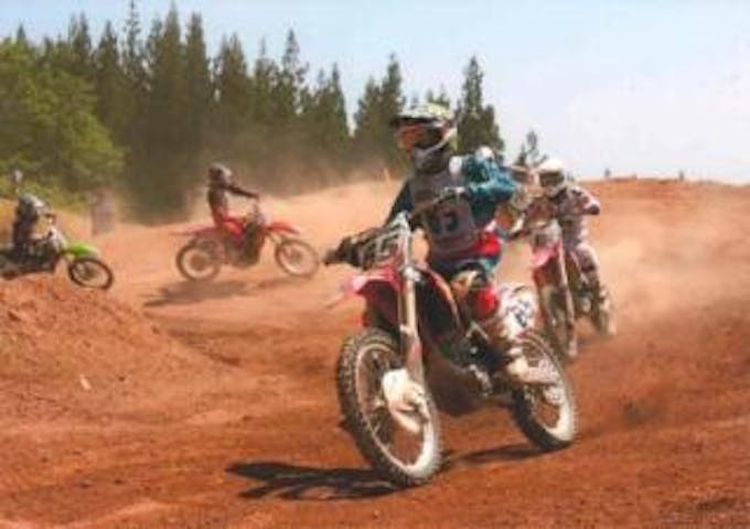 川西モトクロス場