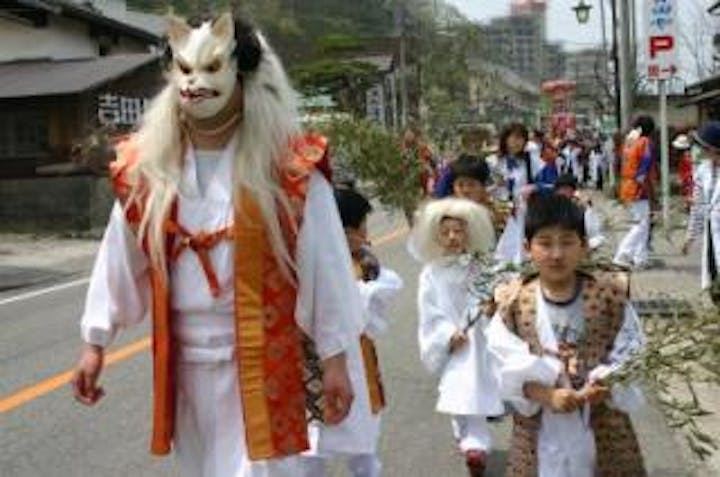 【2021年一般公開なし】瀬波温泉コンコンまつり