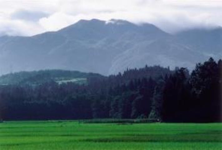 五頭山・旧スキー場(どんぐりの森)登山口