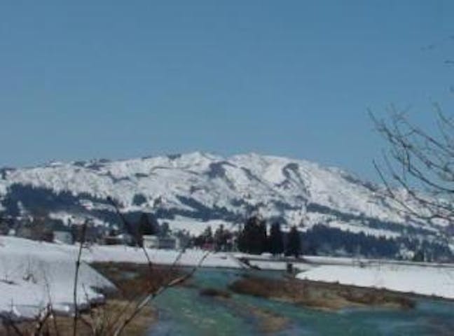 鳥屋ヶ峰・小平尾登山口