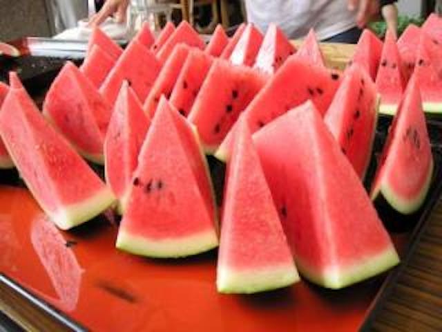 八色スイカまつり