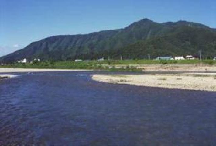 坂戸山・坂戸登山口